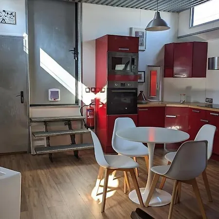 Jetez-vous A L'eau ! Sejour Sur Une Peniche Apartment Bordeaux