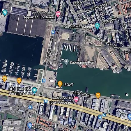 Apartment Jetez-vous A L'eau ! Sejour Sur Une Peniche *